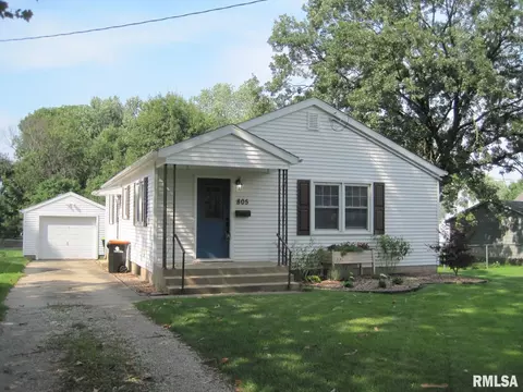 805 E Adams St, Washington, IL 61571 photo 32