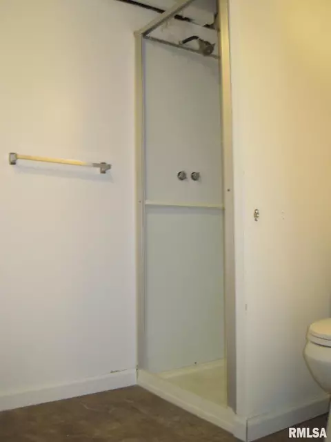 805 E Adams St, Washington, IL 61571 photo 30