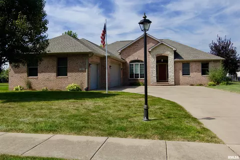 308 Whistling Strait, Washington, IL 61571