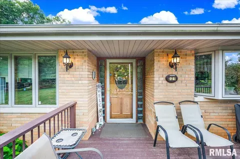 Exterior - 321 Townhall Rd, Metamora, IL 61548 photo 2 of 7