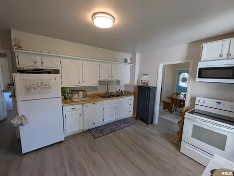 Kitchen - 103 N 4th St, Dunlap, IL 61525 photo 1 of 2