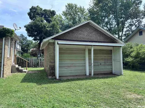 339 W Pierce St, Macomb, IL 61455 photo 27