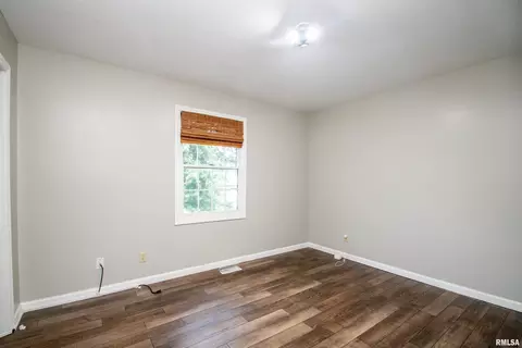 500 E North St, Danvers, IL 61732 photo 35