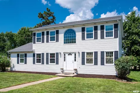 500 E North St, Danvers, IL 61732 photo 3