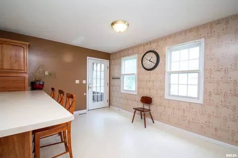 500 E North St, Danvers, IL 61732 photo 24