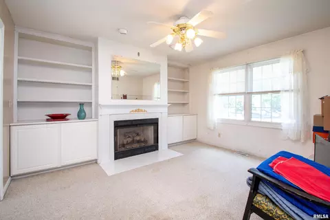 500 E North St, Danvers, IL 61732 photo 12