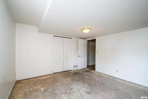 500 E North St, Danvers, IL 61732 photo 39