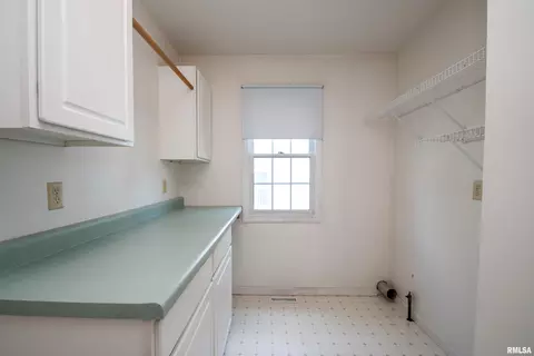 500 E North St, Danvers, IL 61732 photo 20