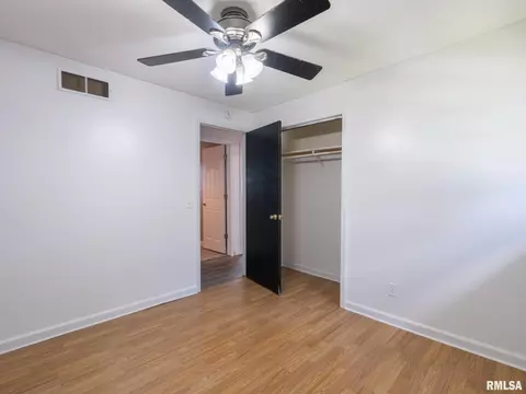 Bedroom - 111 Bryant St, Morton, IL 61550 photo 2 of 12