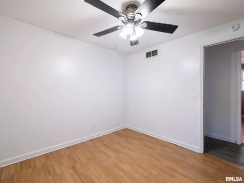 Bedroom - 111 Bryant St, Morton, IL 61550 photo 1 of 12