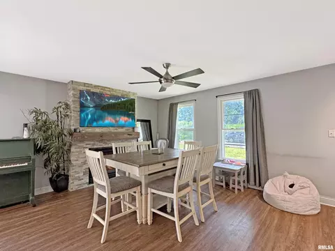 Dining - 7029 S Gerdes Rd, Mapleton, IL 61547 photo 1 of 1