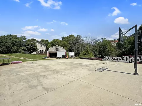 Exterior - 7029 S Gerdes Rd, Mapleton, IL 61547 photo 8 of 20