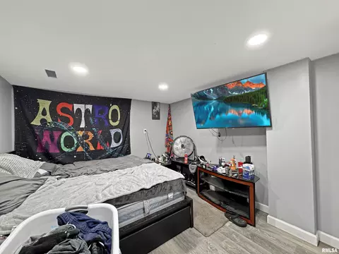 Bedroom - 7029 S Gerdes Rd, Mapleton, IL 61547 photo 17 of 18