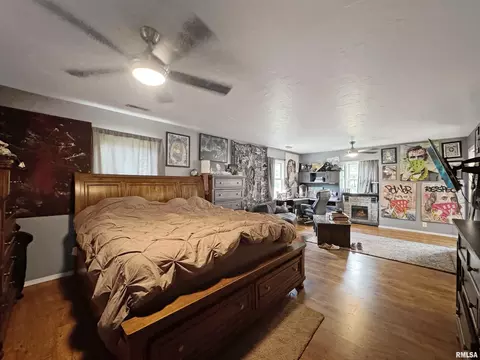Bedroom - 7029 S Gerdes Rd, Mapleton, IL 61547 photo 3 of 18