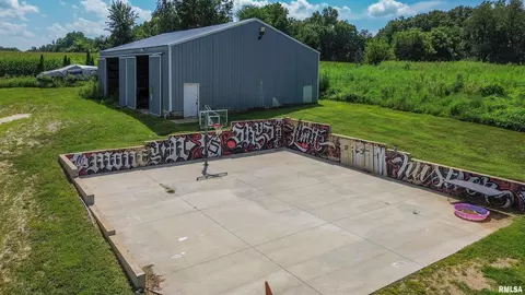 Exterior - 7029 S Gerdes Rd, Mapleton, IL 61547 photo 12 of 20