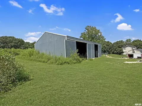 Exterior - 7029 S Gerdes Rd, Mapleton, IL 61547 photo 15 of 20