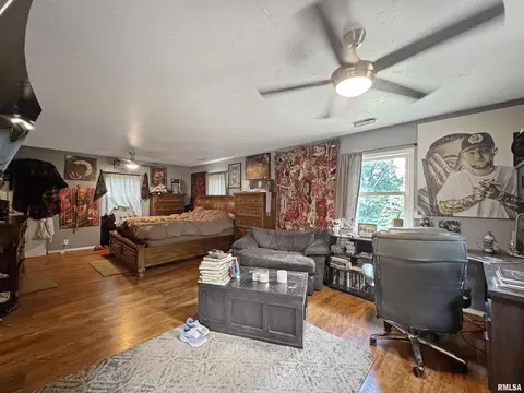 Bedroom - 7029 S Gerdes Rd, Mapleton, IL 61547 photo 1 of 18