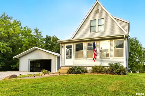 725 N Mechanic St, Macomb, IL 61455