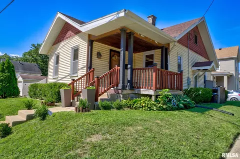 1829 N Bigelow St, Peoria, IL 61604