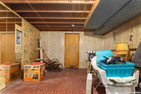 16044 Delaware Cir, Cuba, IL 61427 photo 30