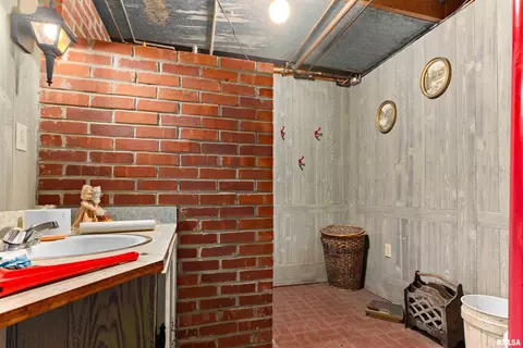 16044 Delaware Cir, Cuba, IL 61427 photo 27