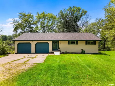16044 Delaware Cir, Cuba, IL 61427 photo 2