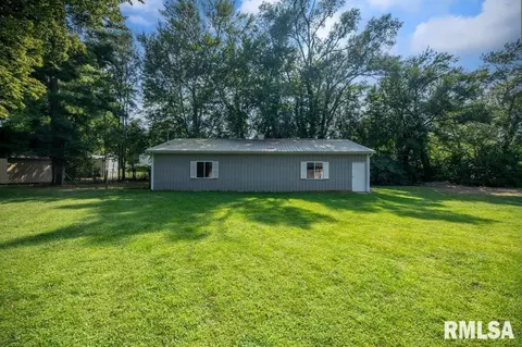 0 N Broadway St, Manito, IL 61546