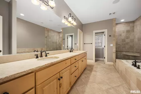 2233 W Augusta Dr, Dunlap, IL 61525 photo 25