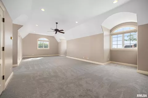 2233 W Augusta Dr, Dunlap, IL 61525 photo 32