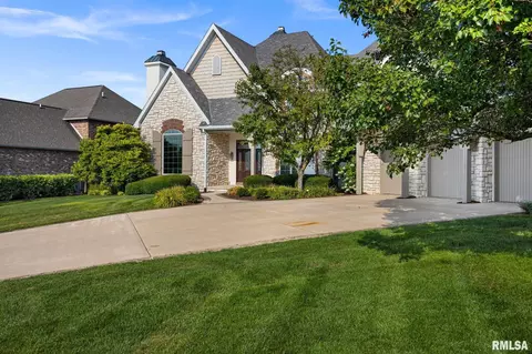 2233 W Augusta Dr, Dunlap, IL 61525 photo 3