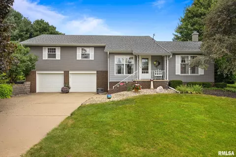 18 Pine Tree Rd, Kewanee, IL 61443