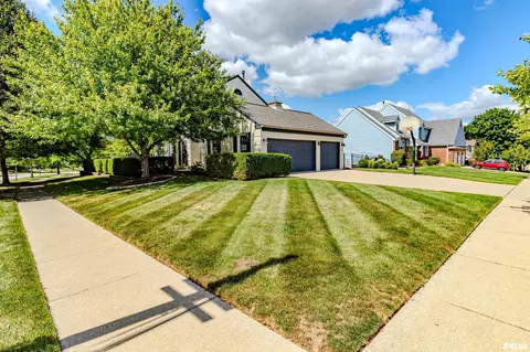 Exterior - 20 Brompton Ct, Bloomington, IL 61704 photo 5 of 18