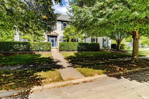 Exterior - 20 Brompton Ct, Bloomington, IL 61704 photo 9 of 18
