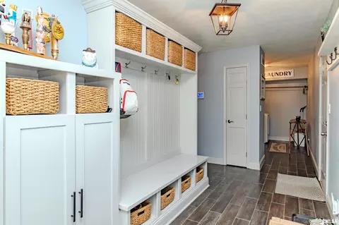 Entry Way - 20 Brompton Ct, Bloomington, IL 61704 photo 5 of 6