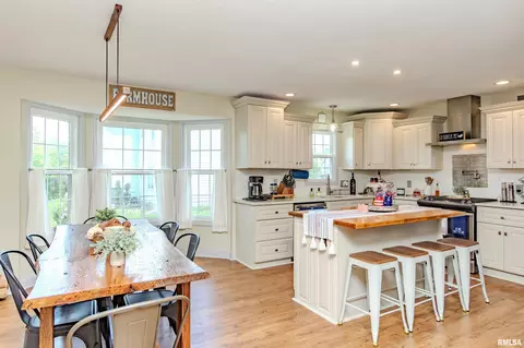 Kitchen - 20 Brompton Ct, Bloomington, IL 61704 photo 1 of 6