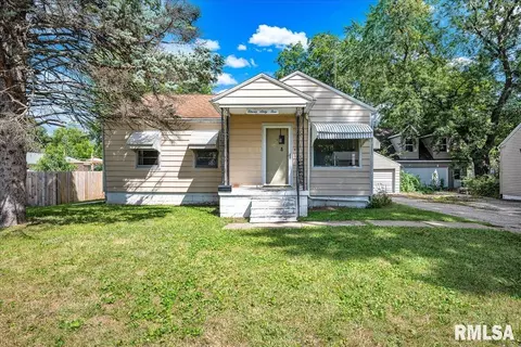 1165 Jefferson St, Galesburg, IL 61401