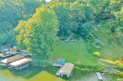 43 Arrowhead Ct, Dahinda, IL 61428