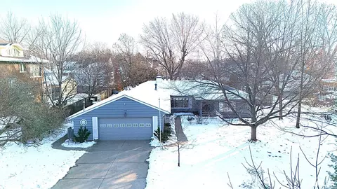 622 Washington St, Pekin, IL 61554