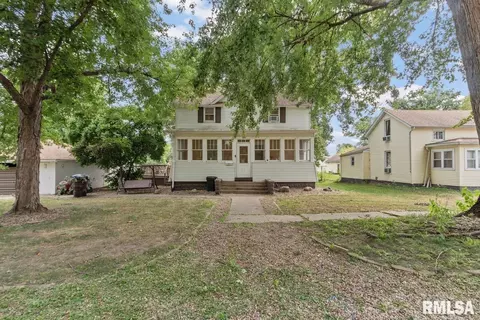 609 E High St, Mason City, IL 62664