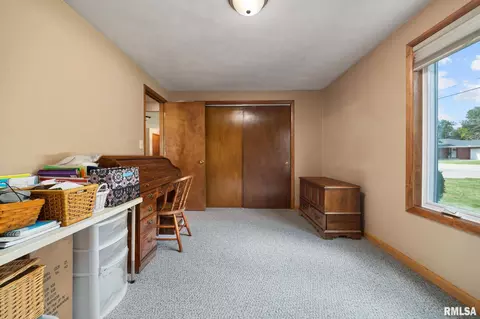 Bedroom - 930 E Jackson St, Morton, IL 61550 photo 6 of 6