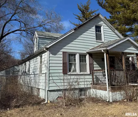 1325 N Park Rd, West Peoria, IL 61604