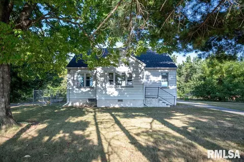 13710 Il Route 29 Rd, Pekin, IL 61554