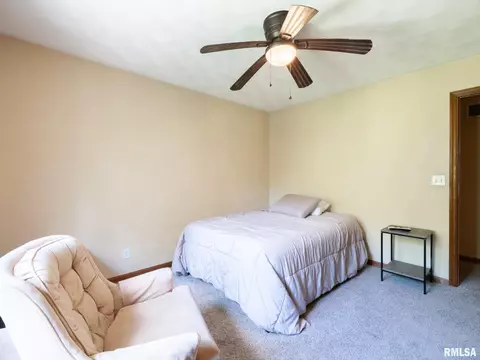 4917 S Lake Camelot Dr, Mapleton, IL 61547 photo 33