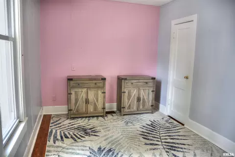 Bedroom - 521 S Johnson St, Macomb, IL 61455 photo 1 of 6