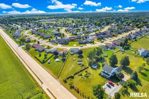 View/Area - 1408 Hampton Rd, Washington, IL 61571 photo 11 of 11