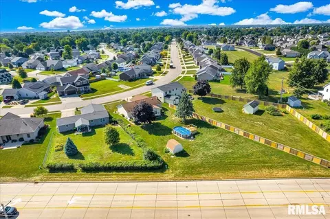 View/Area - 1408 Hampton Rd, Washington, IL 61571 photo 4 of 11
