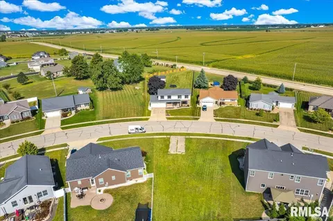 View/Area - 1408 Hampton Rd, Washington, IL 61571 photo 2 of 11
