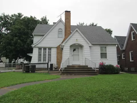 519 W Lawndale Ave, Peoria, IL 61614