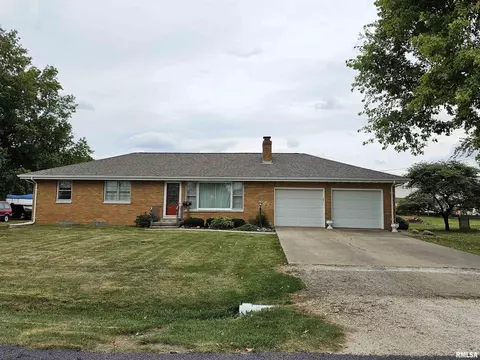 406 N Saylor St, Glasford, IL 61533