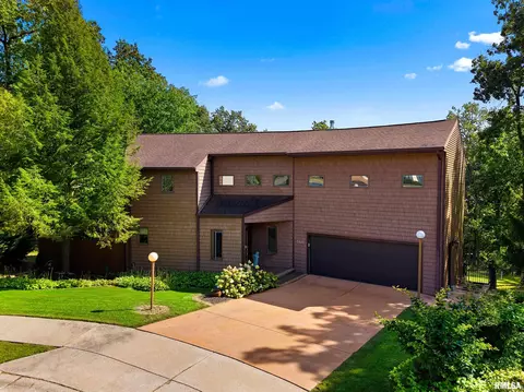 5412 W Teal Wood Ct, Peoria, IL 61615